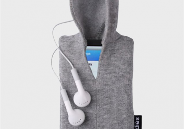 Hoodies On And Dress Up iPhone With iPod Hoodie