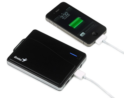 Portable Power Charger by Genius