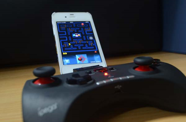 IPEGA Remote Bluetooth Gamepad Controller PG-9025 iPhone 4s
