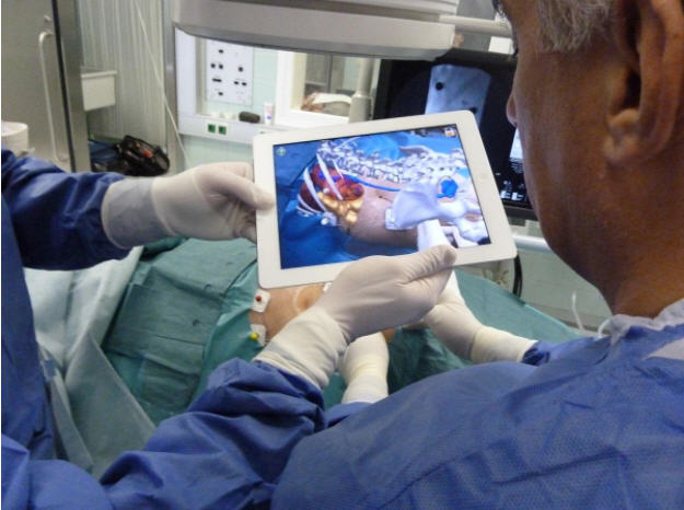 Augmented Reality Doctor Analysis